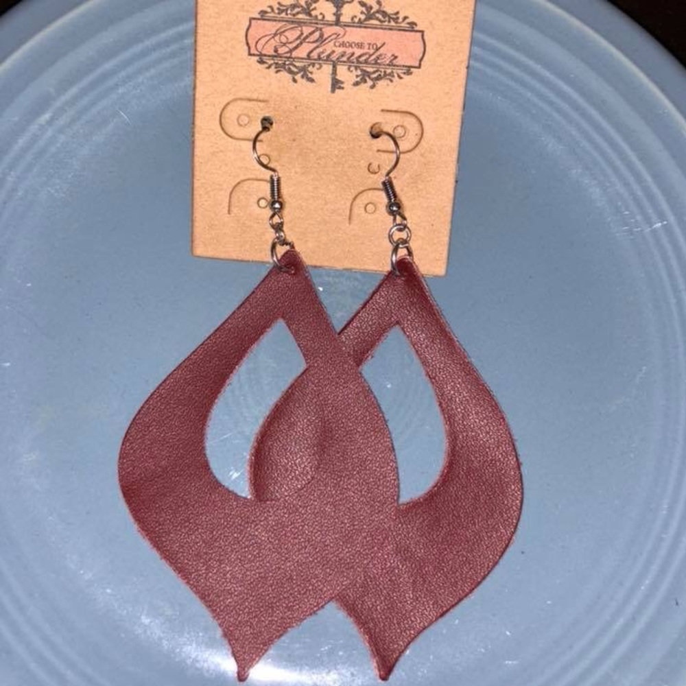 Plunder Kelani Earrings